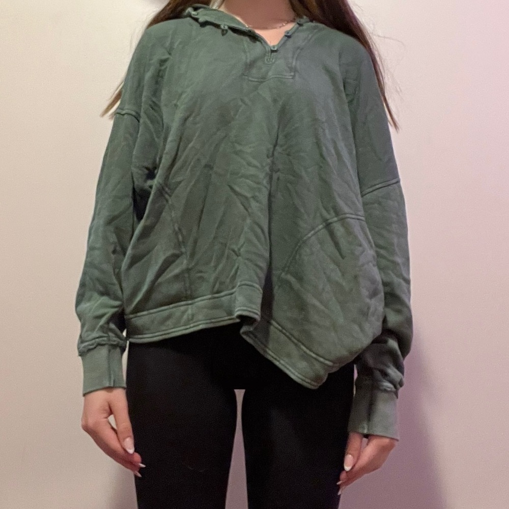 Aerie green short oversized hoodie long sleeve top